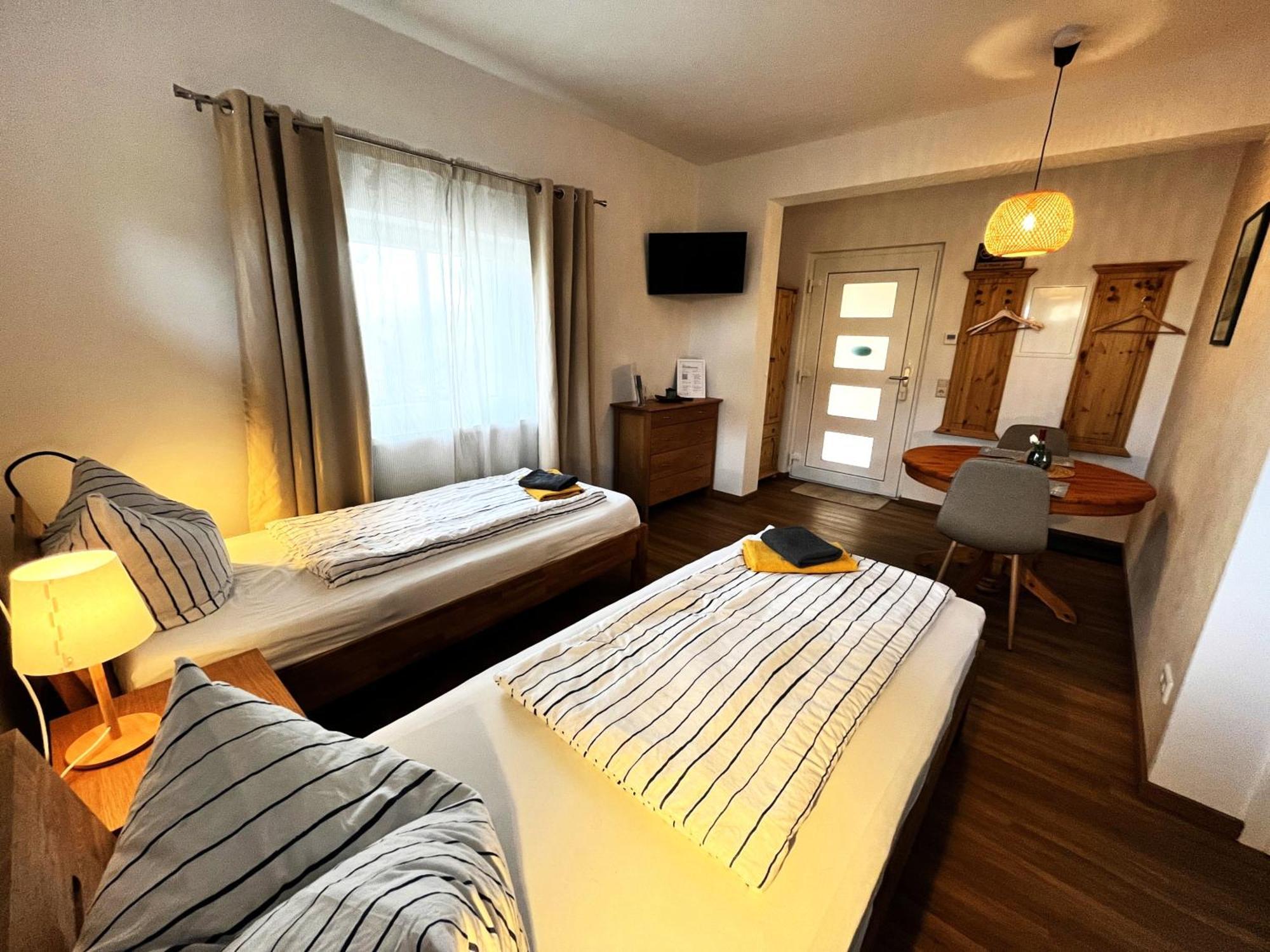 Landeskrone Apartament