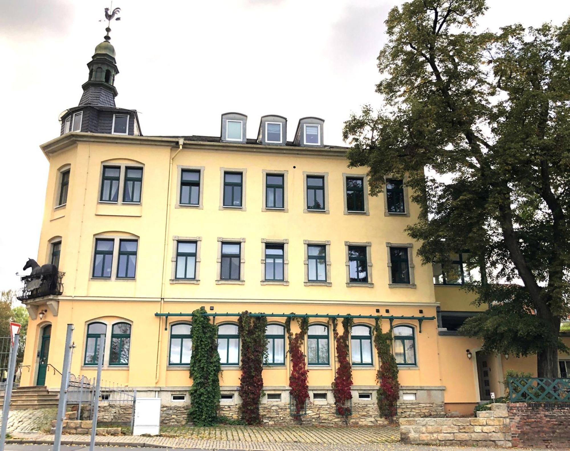 Landeskrone Apartament